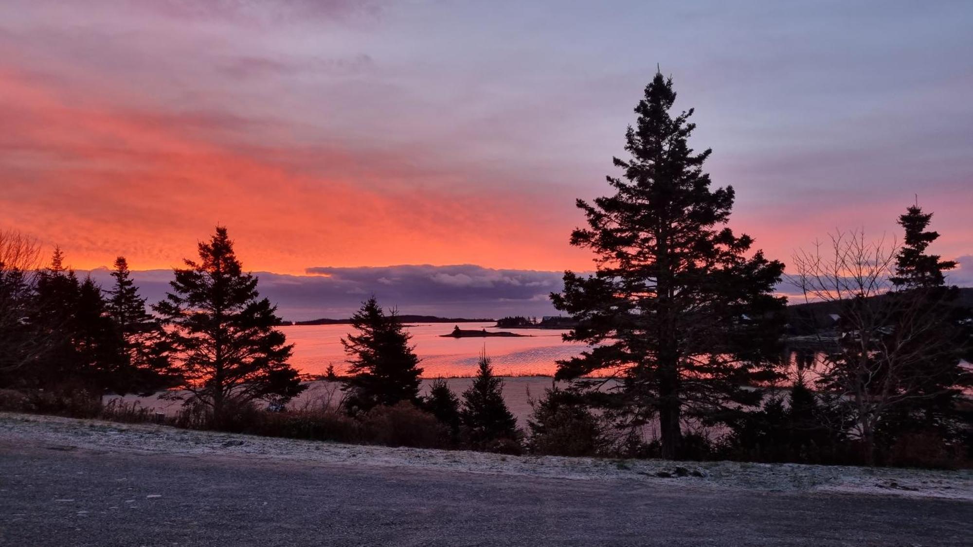 Oceanfront Apartments Port Dufferin المظهر الخارجي الصورة