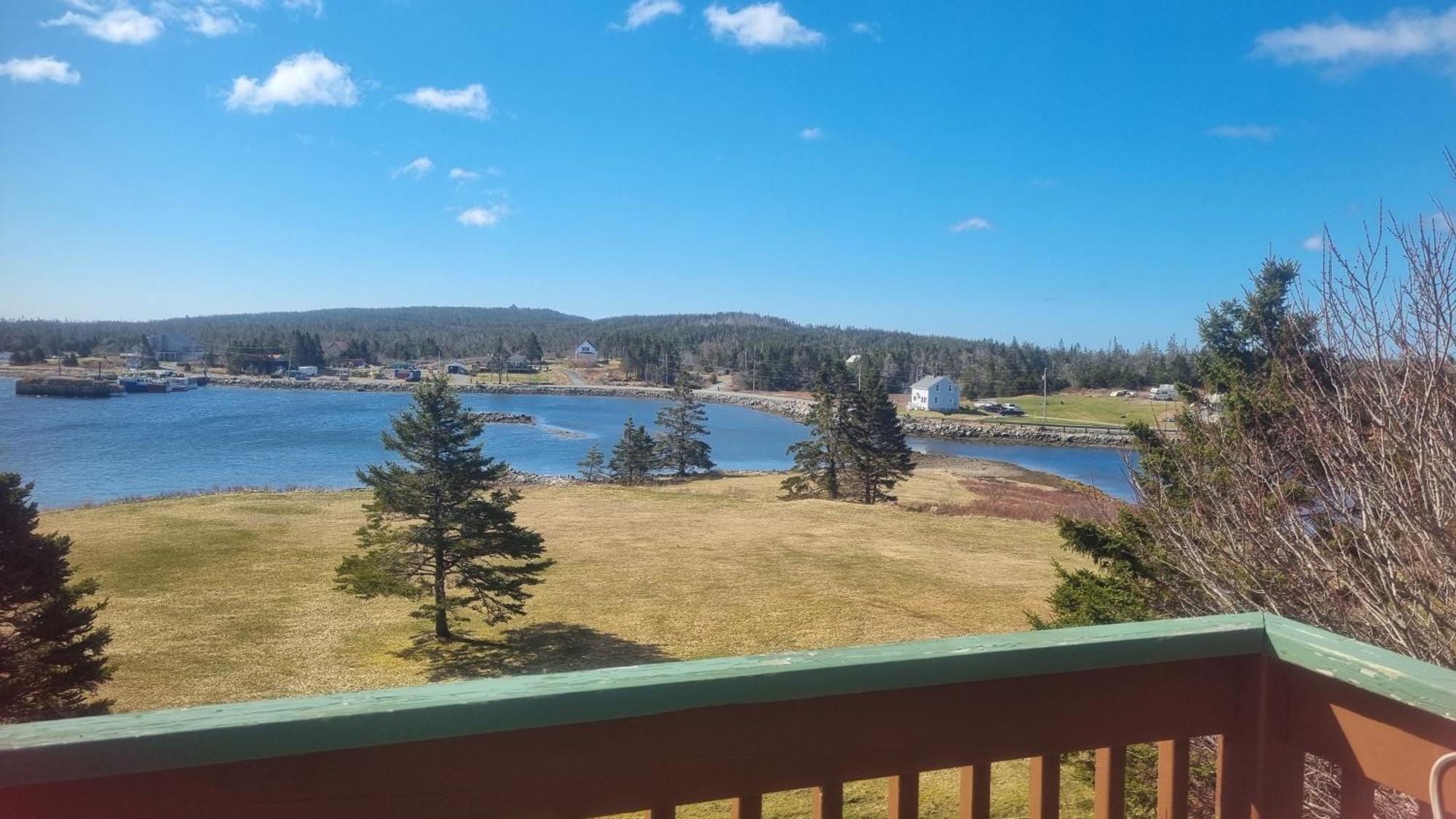 Oceanfront Apartments Port Dufferin المظهر الخارجي الصورة